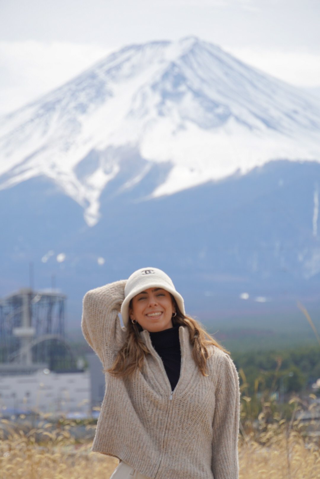 Alba in front of Mount Fuji, Japan